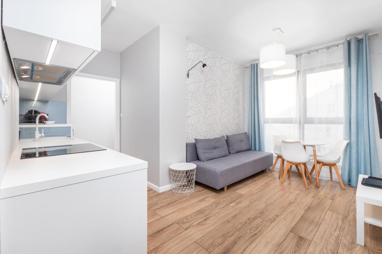 Chlodna Apartment By Your Freedom Варшава Екстериор снимка